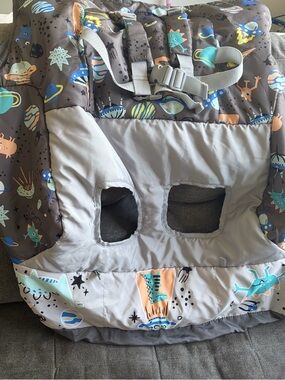 Goldbug Shopping Cart and High Chair Cover Boy and Girl Space Pattern